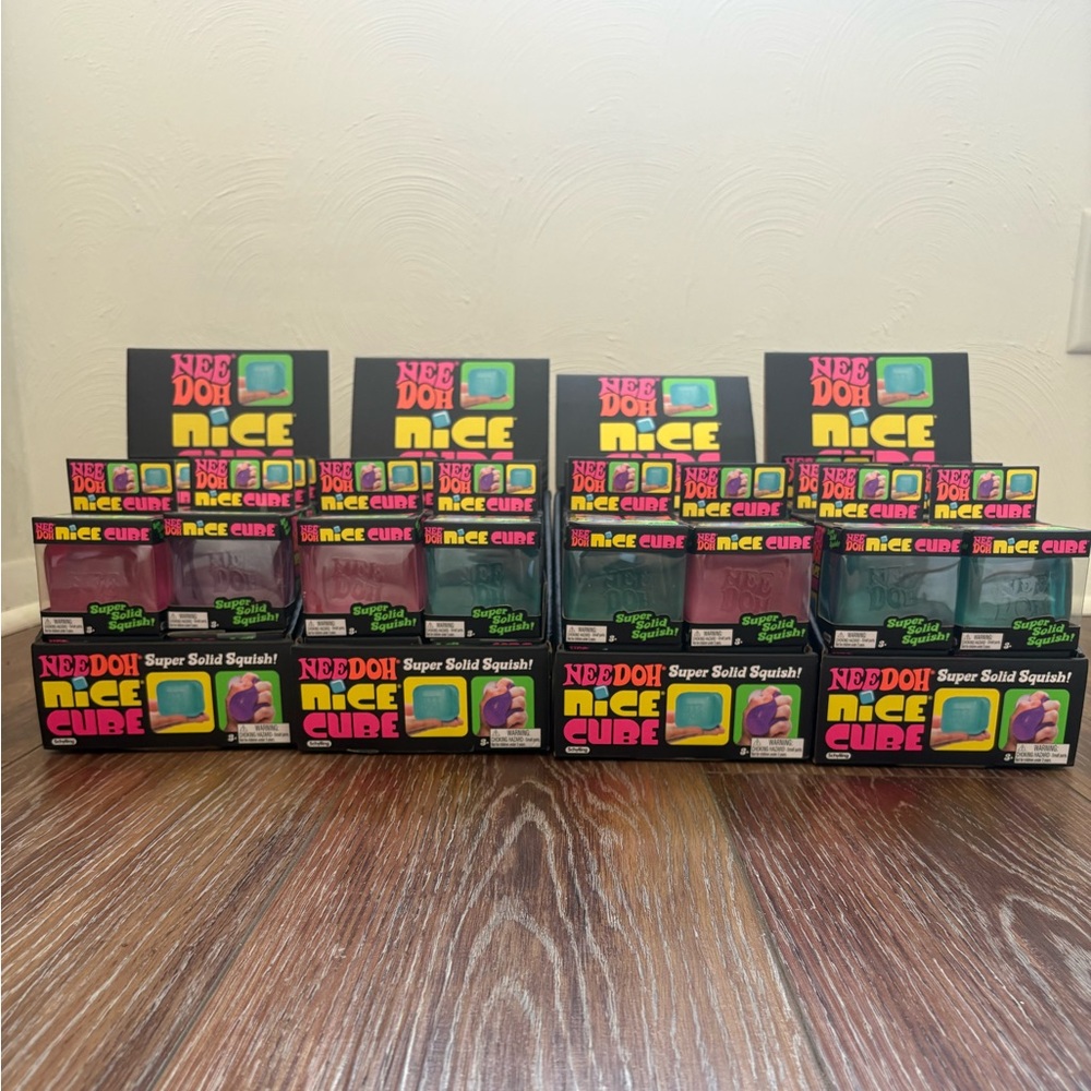 NeeDoh Nice Cube